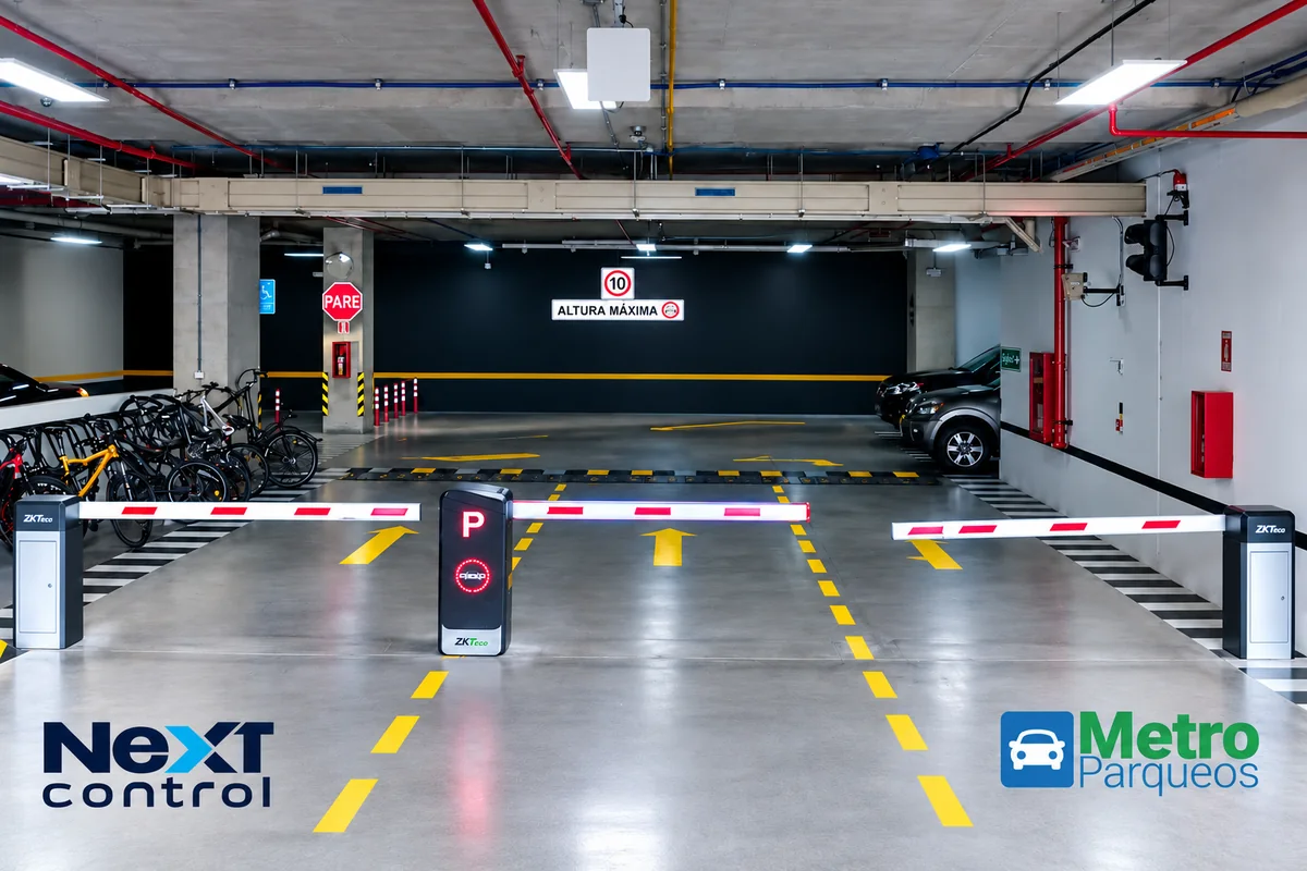 Lectores RFID de ingreso automático en Metroparqueos, Quito